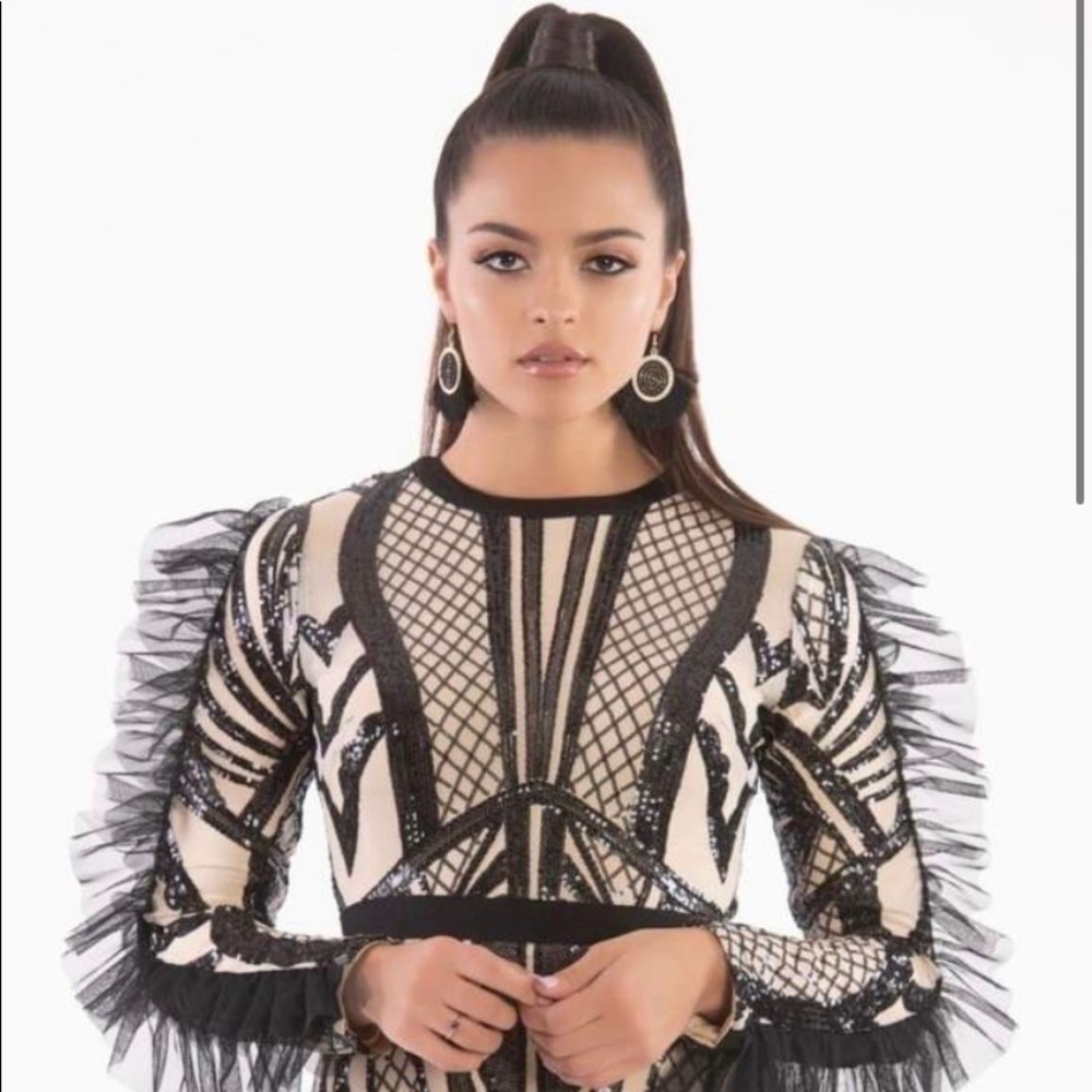 Meet your Posher, Nena